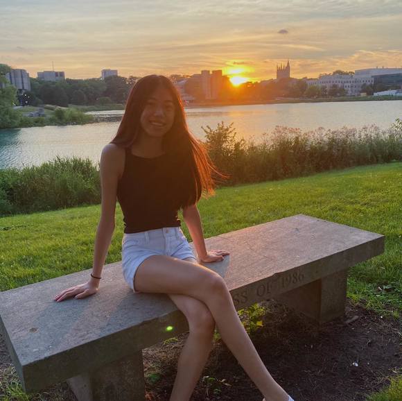 zoe_lau